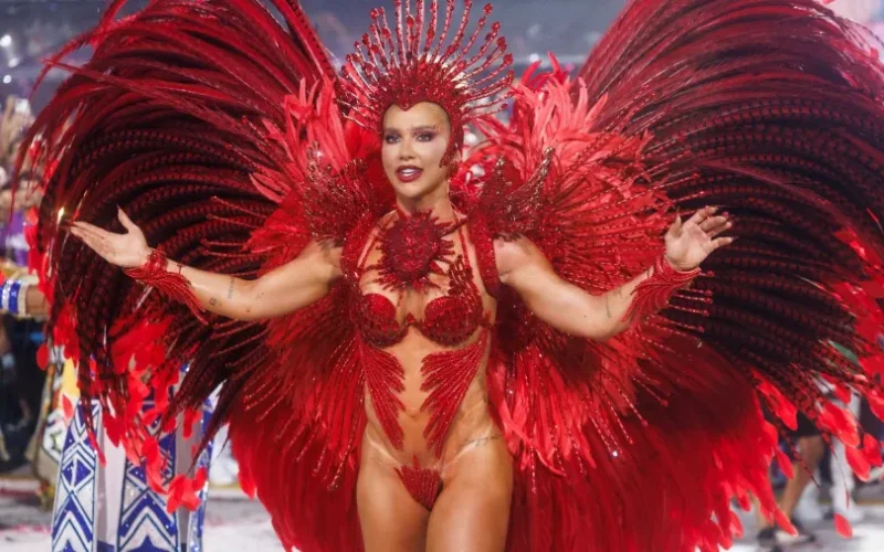 carnaval-2026-virginia-fonseca-em-desfile-pela-grande-rio-1771395865574_v2_900x506.jpg.webp